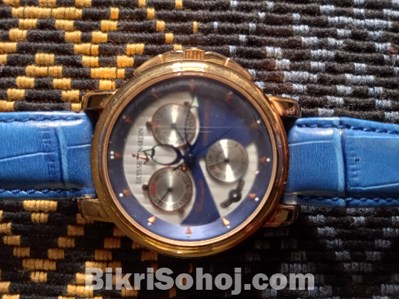 Wrist watch runs with heart beat from U.K